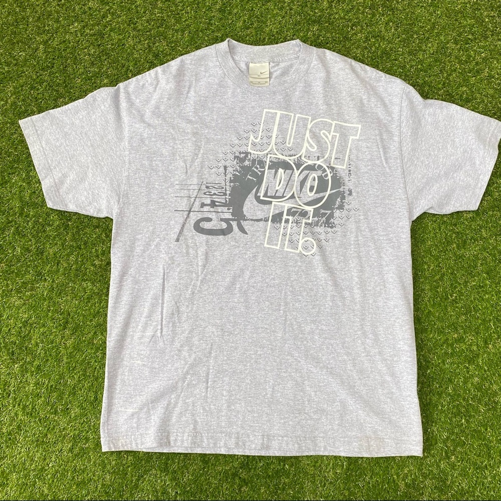 VTG Nike T-Shirt‎ Mens XL Grey Y2K Just Do It Graphic Short Sleeve Crewneck